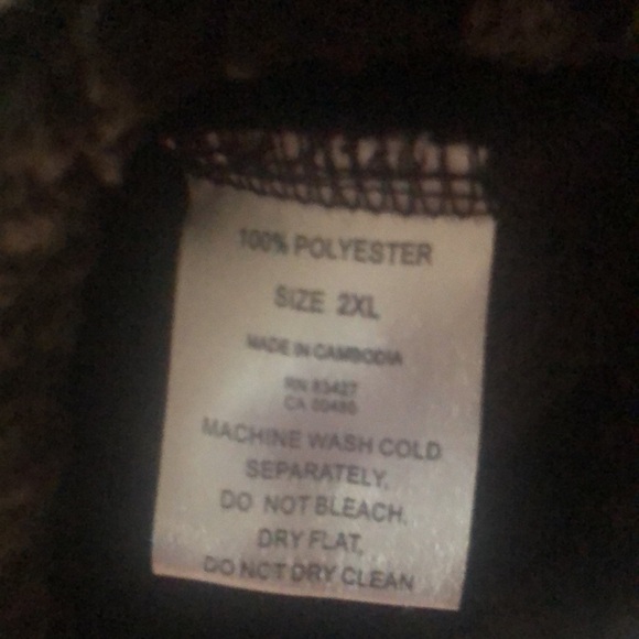 Woman’s fall cozy zip up Sherpa vest - Picture 11 of 11